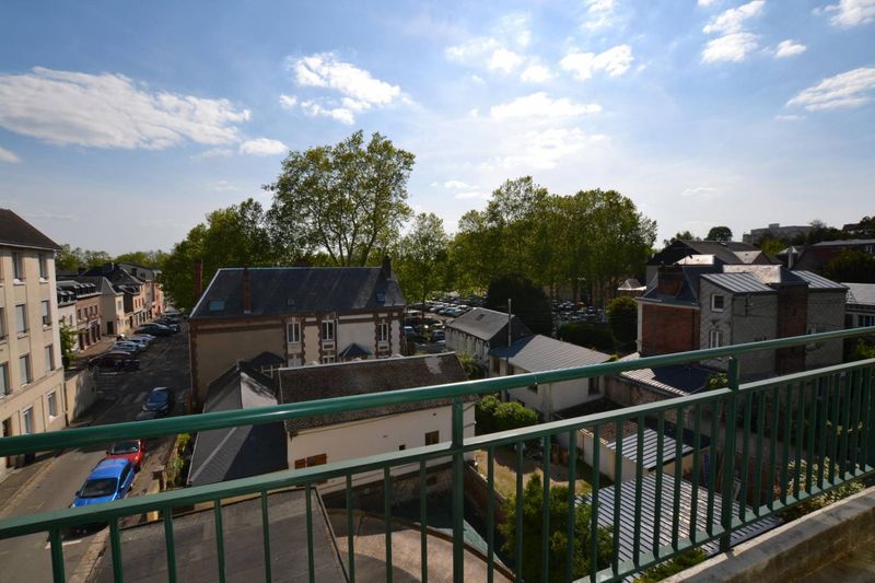 recherche appartement rouen jouvenet 76000 3 chambres bon état